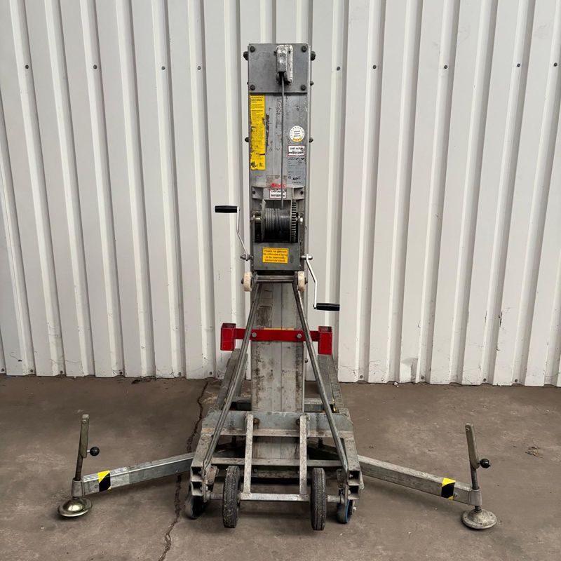 Kanalenlift 500 kg tot hoogte 4,80 meter